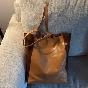 Privé by Sorial Tote